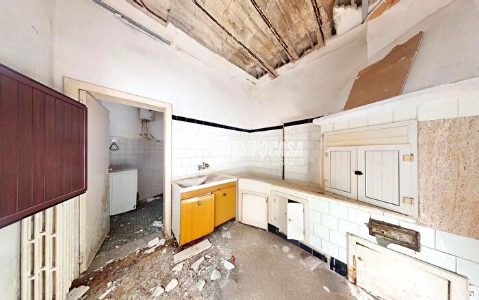 Case in Vendita e in Affitto - 3