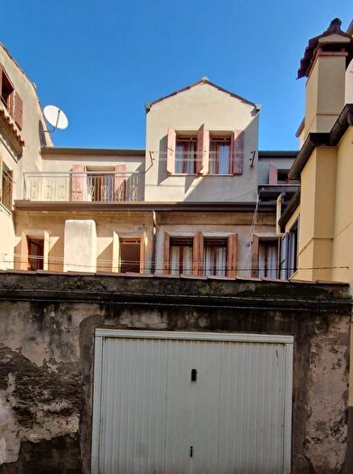 Casa con 8 locali in vendita in Chioggia