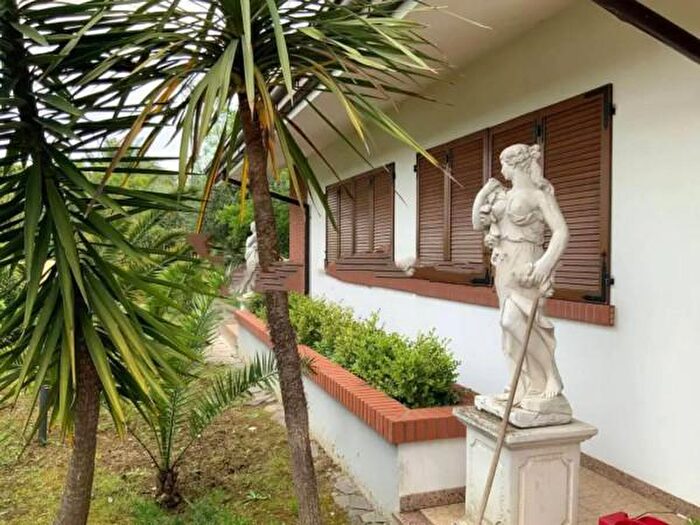 Casa monolocale in vendita in Via Carro, Misano Adriatico