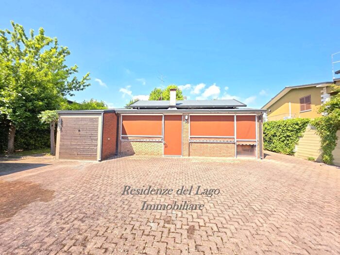 Case in Vendita e in Affitto - 2