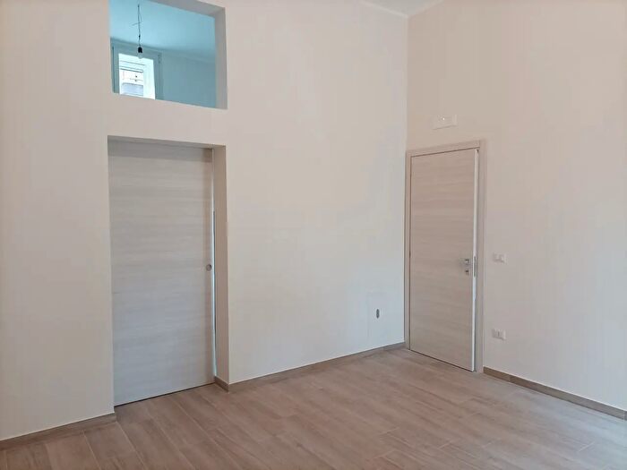 Appartamento trilocale in vendita in Vico Angelo De Bramo, Trani