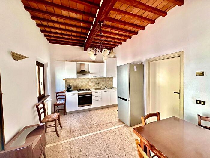 Appartamento bilocale in affitto in Via del Teatro, Centro, Pontedera