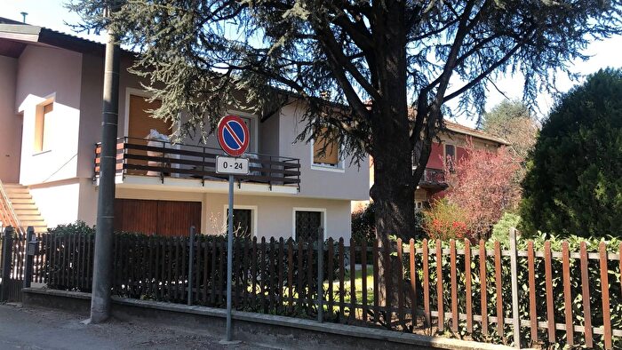 Casa con 8 locali in vendita in Novi Via Verdi Arquata Scrivia Tortona Lcitalia, Pozzolo Formigaro