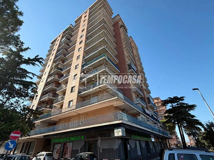 Appartamento quadrilocale in vendita in Via De Chirico, Aversa