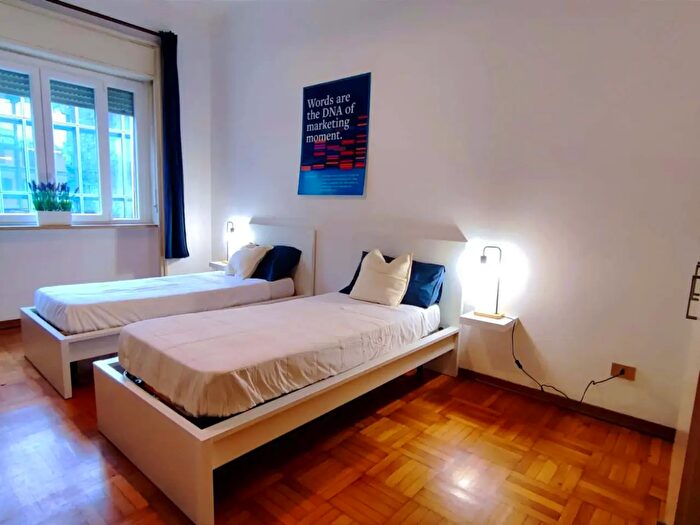 Appartamento monolocale in affitto in Via Padova, Milano