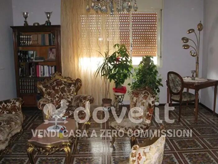 Appartamento con 6 locali in vendita in Via Tenente a Genovese, Barcellona Pozzo Di Gotto