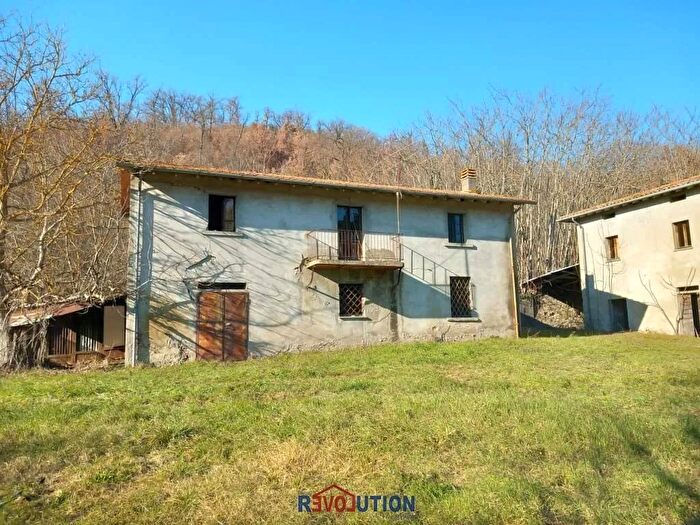 Casa con 8 locali in vendita in Citerna Pg Italia, Citerna