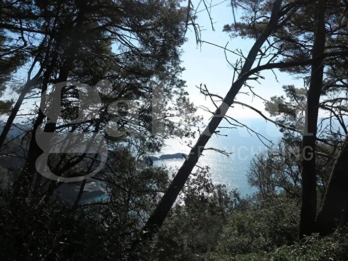 Casa trilocale in vendita in Località Zanego, Lerici