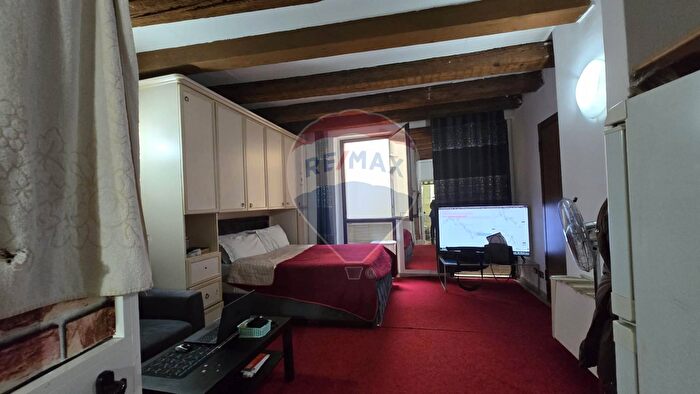 Appartamento monolocale in vendita in Via San Faustino, Brescia