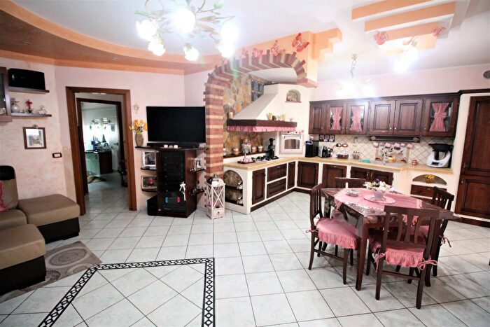 Appartamento quadrilocale in vendita in Via Padre Michele Bulmetti, Spinetoli