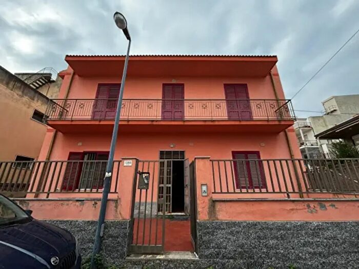 Appartamento con 5 locali in vendita in Via Marina, Villafranca Tirrena