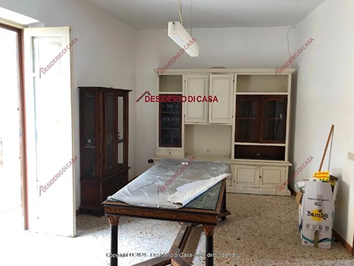 Appartamento trilocale in vendita in Carini