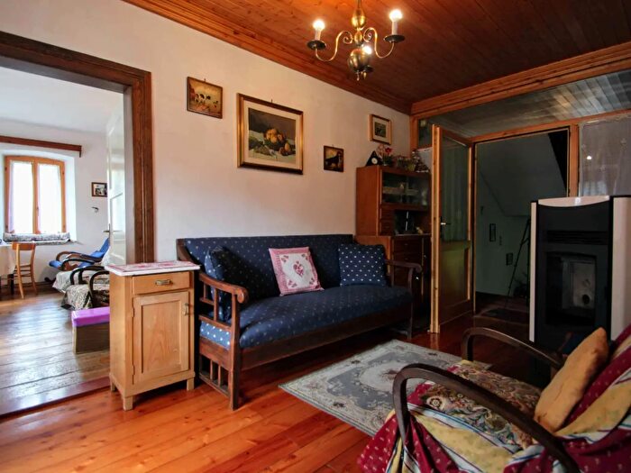 Appartamento con 5 locali in vendita in Via Ligonto, Auronzo Di Cadore