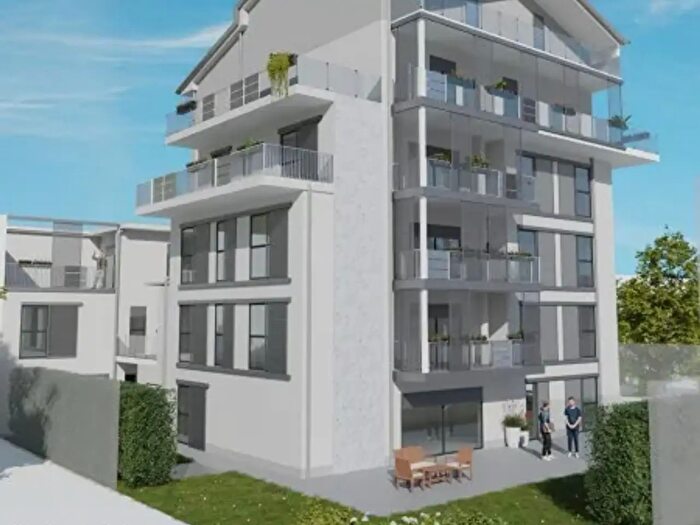Appartamento trilocale in vendita in Via Donato Bramante, Legnano