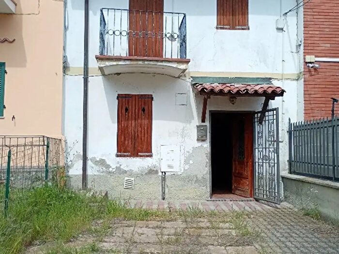 Casa bilocale in vendita in Vicolo Doesio, Pomaro Monferrato