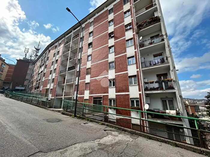 Appartamento quadrilocale in affitto in Via Raffaele Acerenza, Potenza