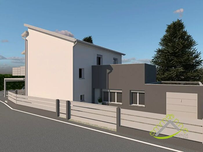 Appartamento trilocale in vendita in Via Marco Polo, Dolo