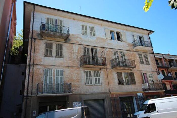 Appartamento quadrilocale in vendita in Via Vittorio Veneto, Mondovi