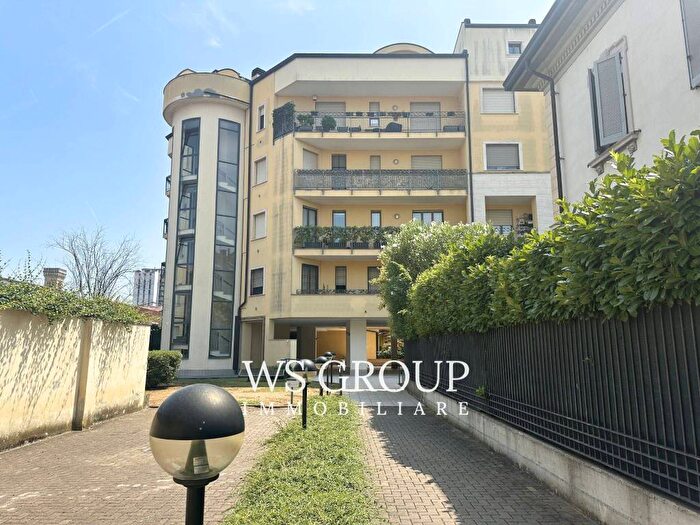 Appartamento bilocale in affitto in Via Felice Cavallotti, San Carlo Stazione, Monza