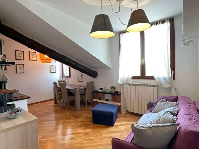 Appartamento bilocale in affitto in Via Giuseppe Ripamonti, Milano