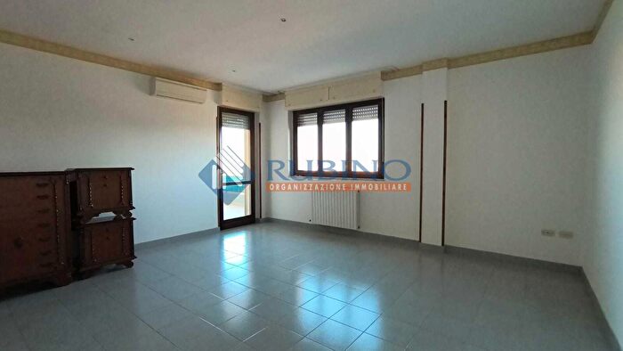 Appartamento quadrilocale in vendita in Castellana Grotte