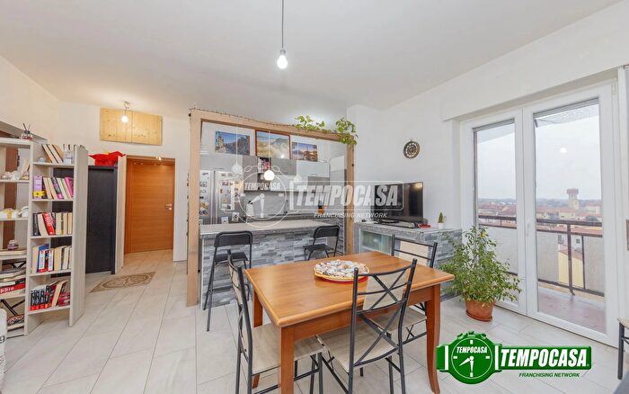 Appartamento bilocale in vendita in Piazza della Repubblica, Motta Visconti