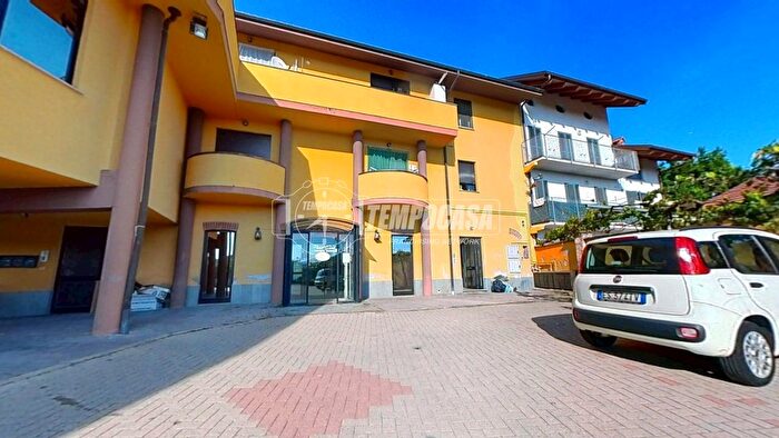 Appartamento quadrilocale in vendita in Via Collino, San Francesco Al Campo