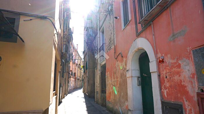 Appartamento con 5 locali in vendita in Via Diaz, Montecorvino Rovella