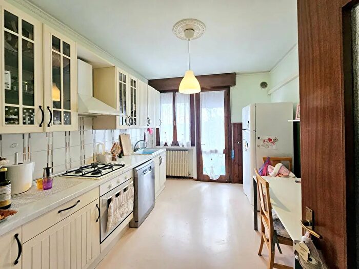 Appartamento quadrilocale in vendita in Via Salvo d'Acquisto, Este