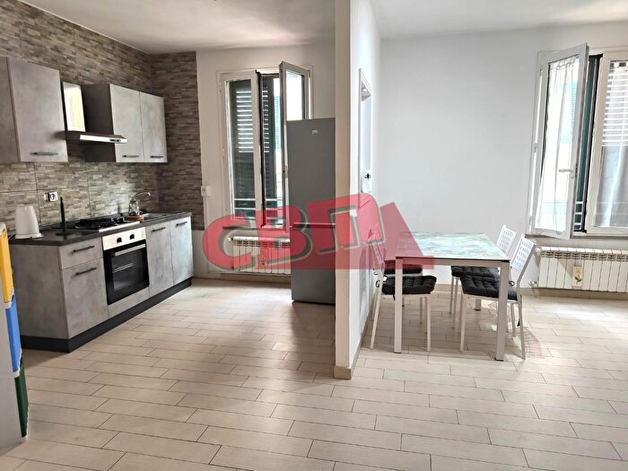 Appartamento trilocale in affitto in Livorno