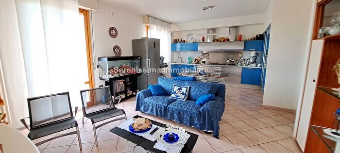 Appartamento quadrilocale in vendita in Vallefoglia