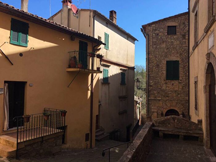 Appartamento trilocale in vendita in Centro, San Casciano dei Bagni