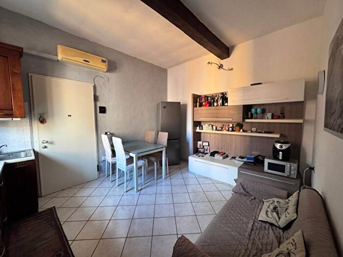 Appartamento in affitto in Via Buoso da Dovara, Porta Romana, Cremona