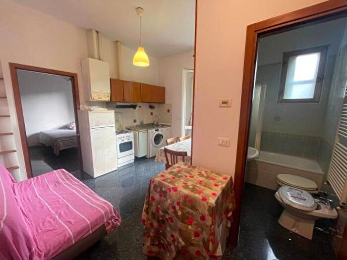 Appartamento bilocale in vendita in Bologna