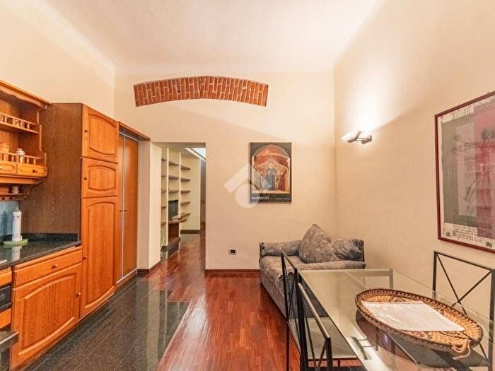 Appartamento bilocale in affitto in Via Pietro Maroncelli, Garibaldi Corso Como, Milano