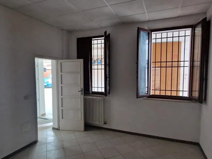 Appartamento bilocale in vendita in Viale Giosuè Carducci, Cesena