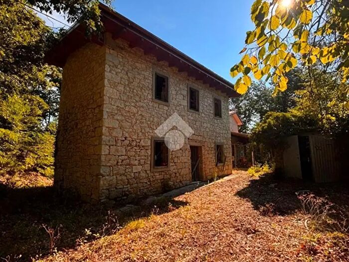 Casa monolocale in vendita in Via Sassomassiccio, Pavullo Nel Frignano