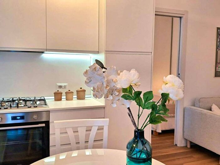 Appartamento bilocale in affitto in Via Giovanni Prati, Sempione, Milano