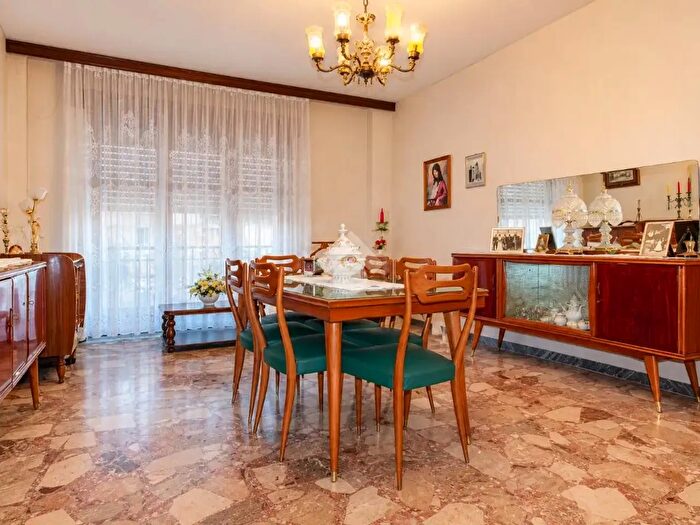 Appartamento quadrilocale in vendita in Via Gioacchino Rossini, Lucera