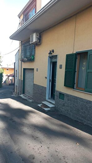 Appartamento quadrilocale in vendita in Via Manganelli, Viagrande