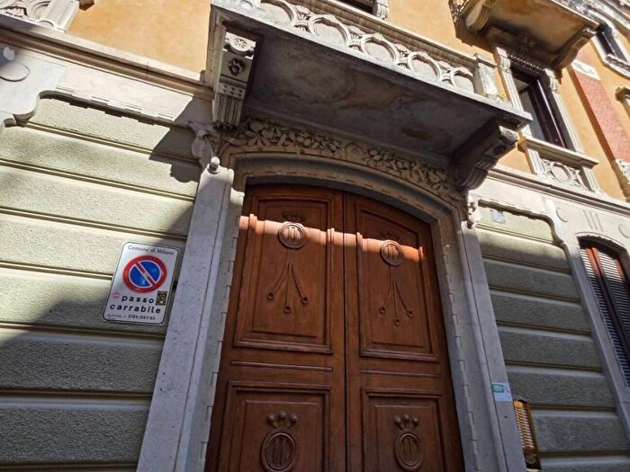 Appartamento bilocale in affitto in Via Ciro Menotti, Indipendenza, Milano