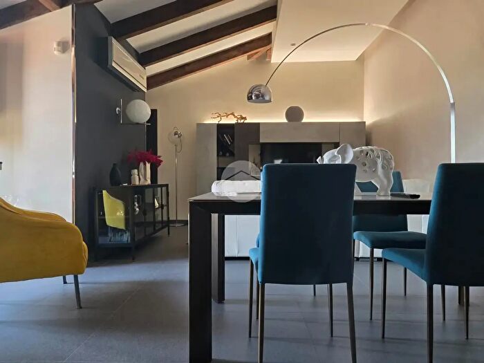 Appartamento quadrilocale in vendita in Via Carrafiello, Giugliano In Campania