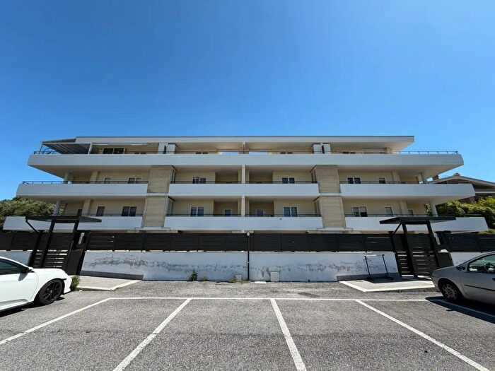 Appartamento bilocale in vendita in Via Anagnina, Roma