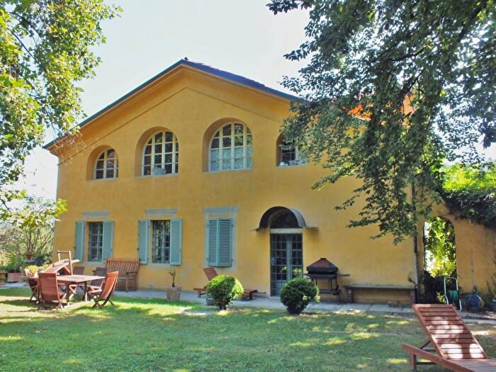 Appartamento con 6 locali in affitto in Strada dei Forni e Goffi, Superga, Torino