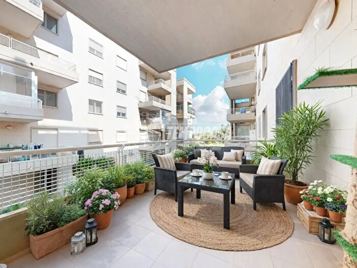 Appartamento trilocale in vendita in Turi