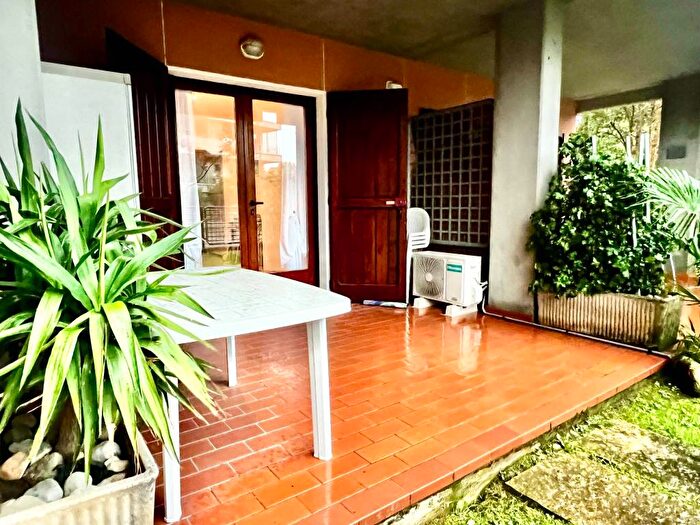 Appartamento bilocale in affitto in Via Nazario Sauro, Centro, Sirmione