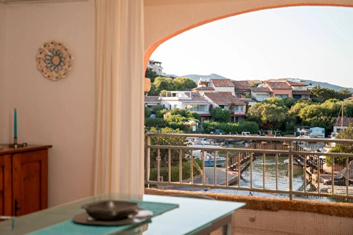 Appartamento trilocale in vendita in Porto Rotondo Via Nuova Darsena, Olbia