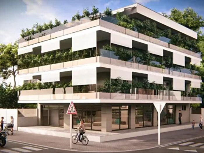 Appartamento quadrilocale in vendita in Piazzale Napoli, Cervia