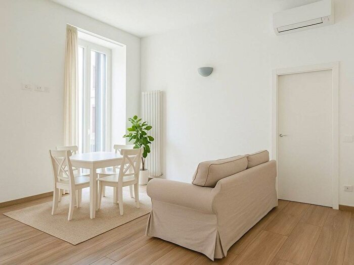 Appartamento bilocale in affitto in Farini, Milano