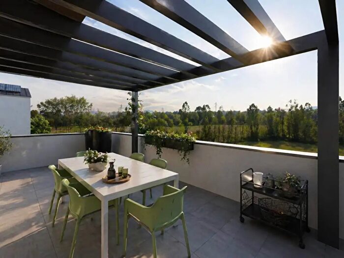 Appartamento con 6 locali in vendita in Via Piave, Quinto Vicentino